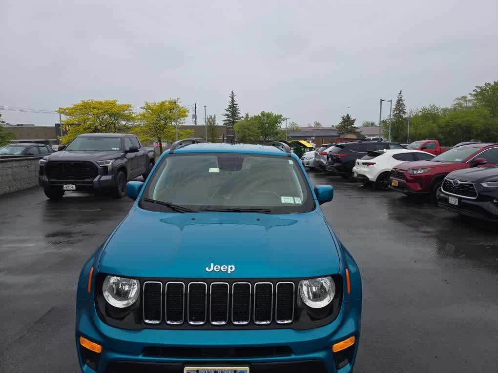 Used 2020 Jeep Renegade Latitude w/ Cold Weather Group AWD/4WD video 1