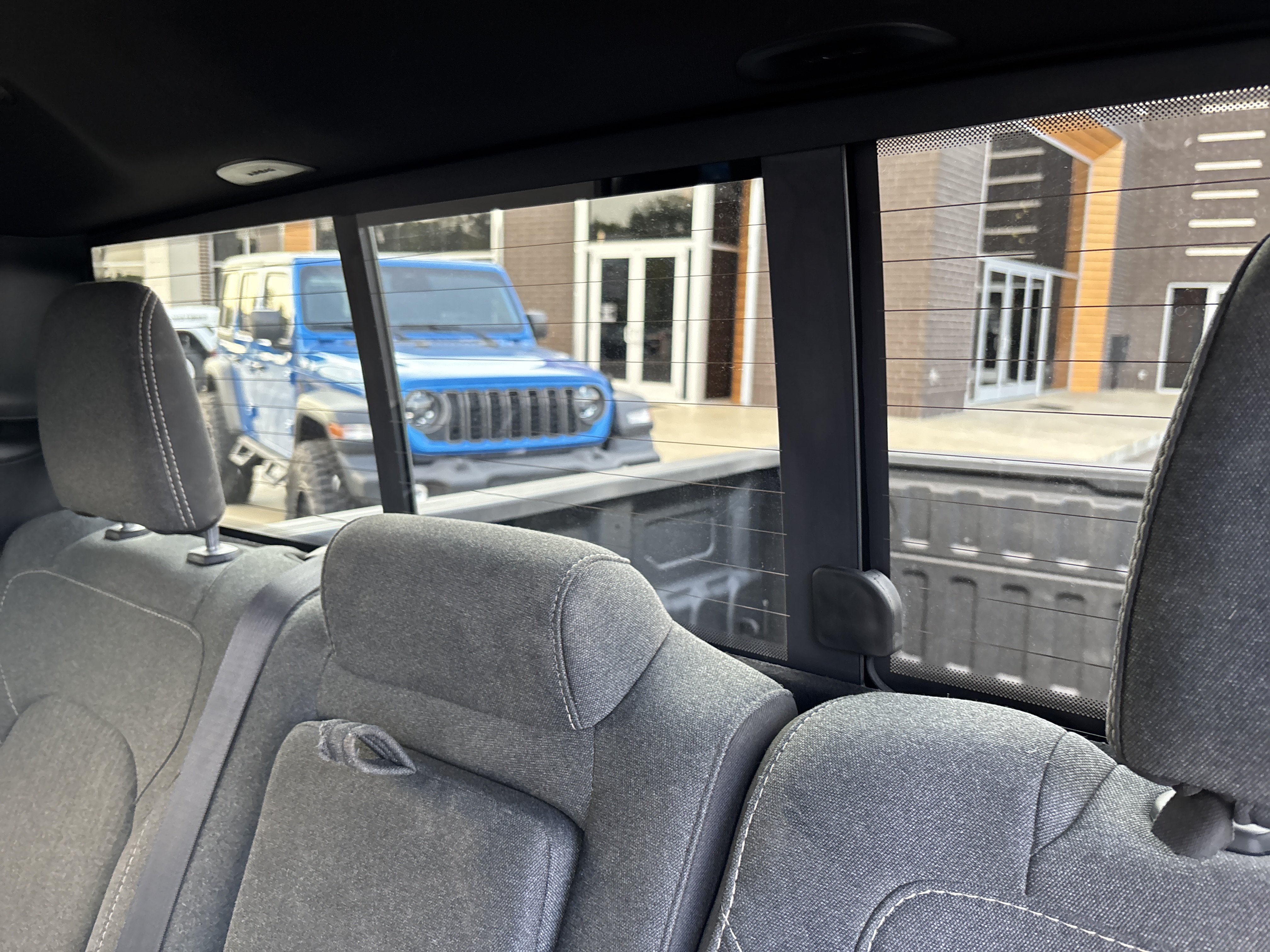 Used 2020 RAM 1500 Big Horn AWD/4WD image 36