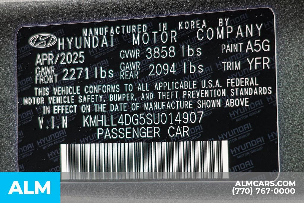 Used 2025 Hyundai Elantra SE FWD image 56