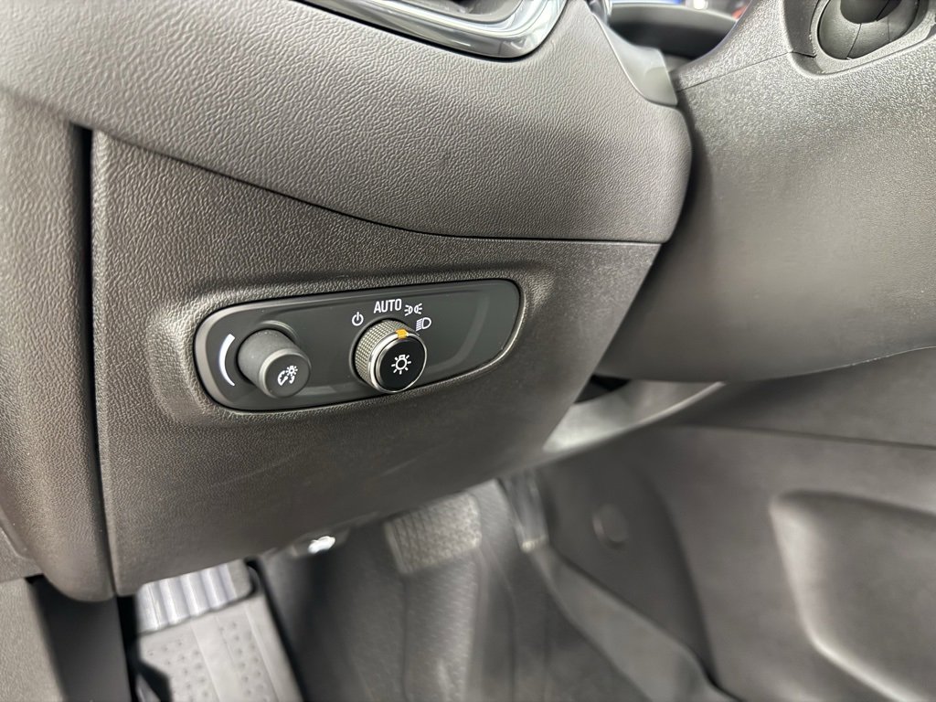 Used 2024 Chevrolet Equinox LT w/ LPO, Floor Liner Package image 21