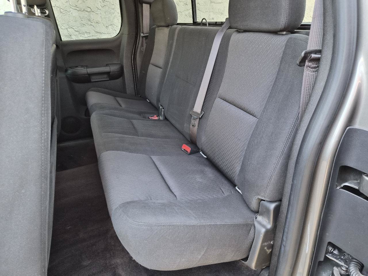 Used 2013 Chevrolet Silverado 2500 LT w/ Z71 Appearance Package AWD/4WD image 19