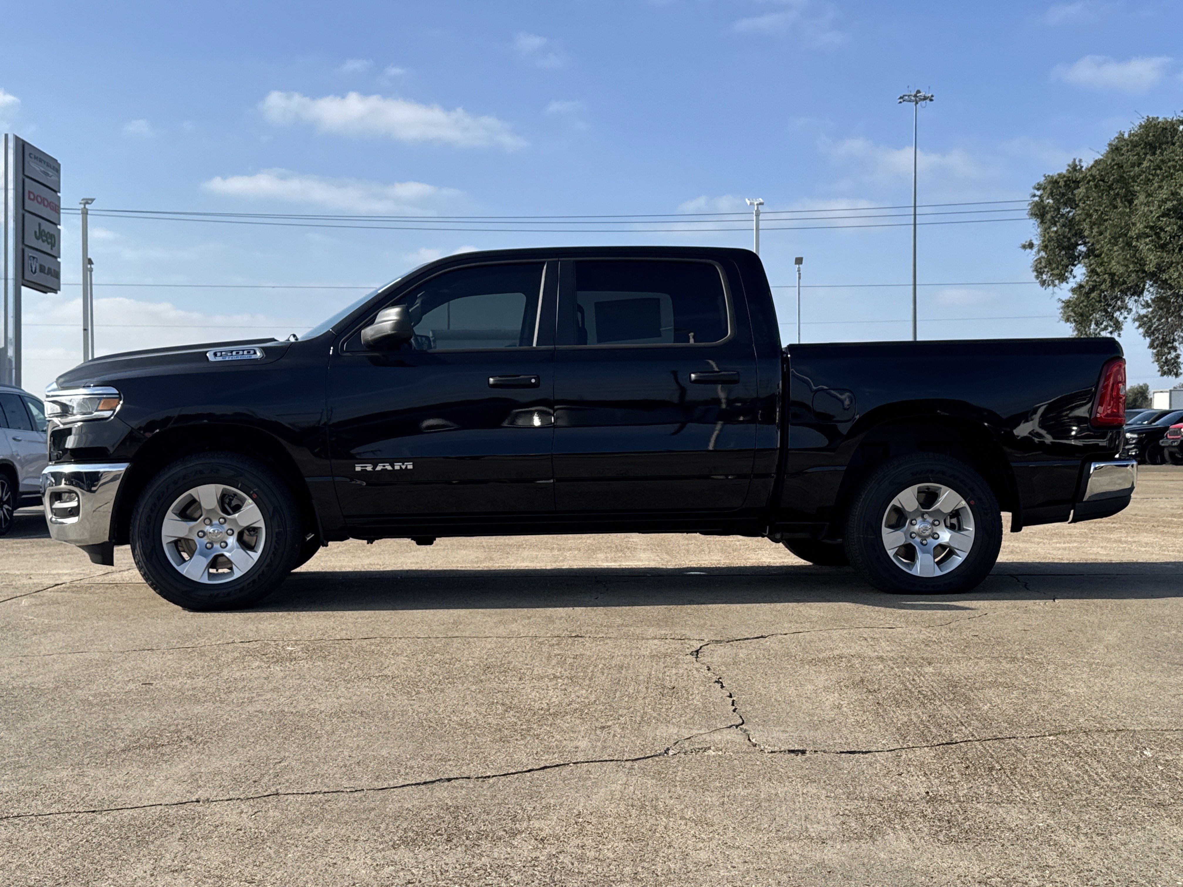 New 2025 RAM 1500 Big Horn image 8