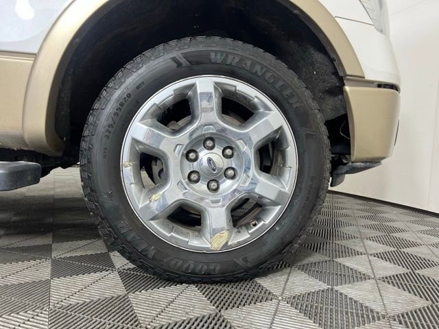 Used 2014 Ford F150 Lariat w/ Equipment Group 502A Luxury image 6