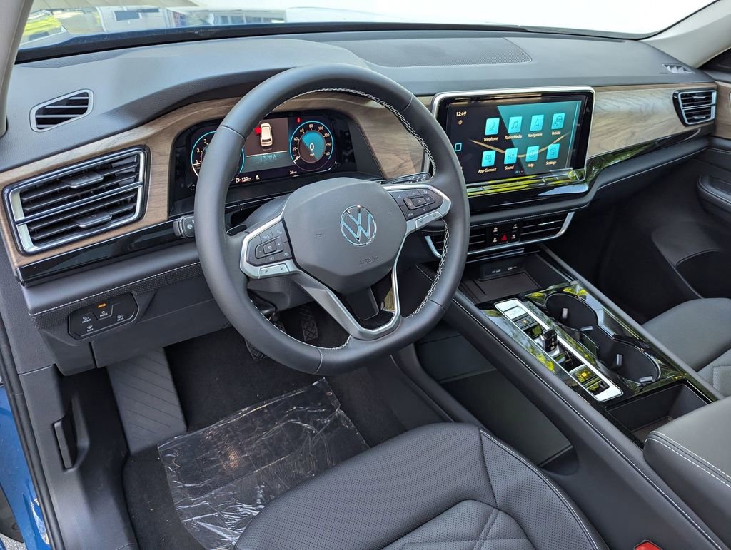 New 2026 Volkswagen Atlas SE image 9