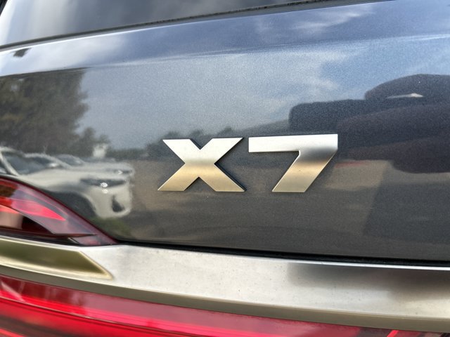 Used 2022 BMW X7 M50i AWD/4WD image 7