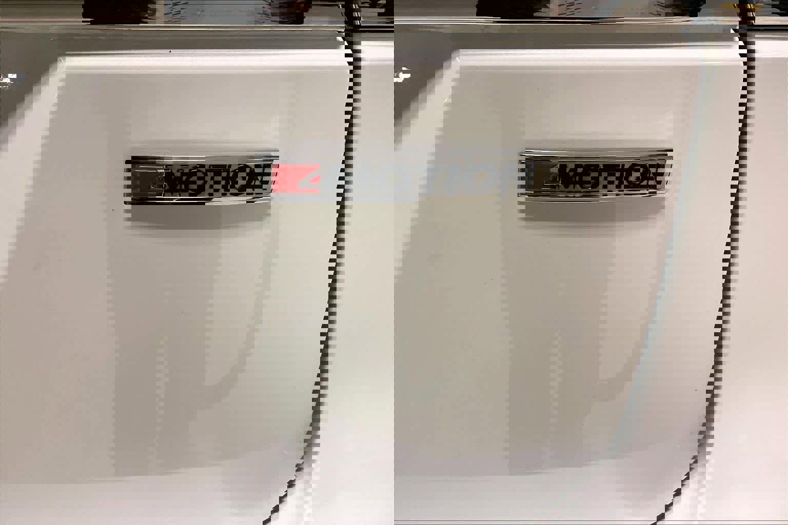 Used 2021 Volkswagen Atlas SEL Premium image 9