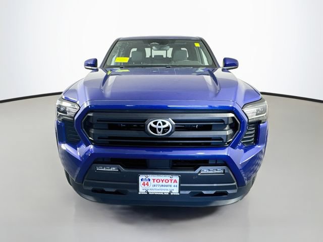 Used 2024 Toyota Tacoma SR5 AWD/4WD image 9