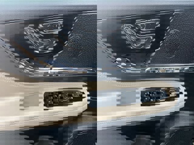 Used 2025 Lincoln Corsair Grand Touring w/ Equipment Group 301A image 43