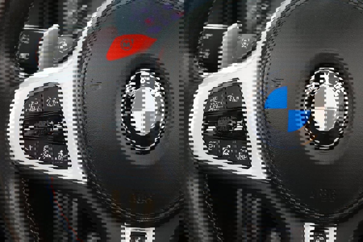 Used 2020 BMW M8 Competition image 27