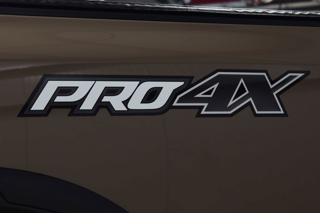 Used 2024 Nissan Titan PRO-4X w/ Pro-4x Convenience Package image 23