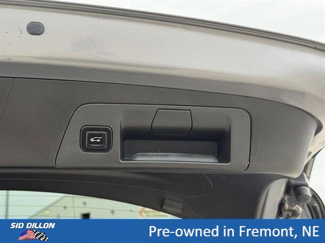 Certified 2021 Buick Envision Avenir w/ Technology Package II AWD/4WD image 6