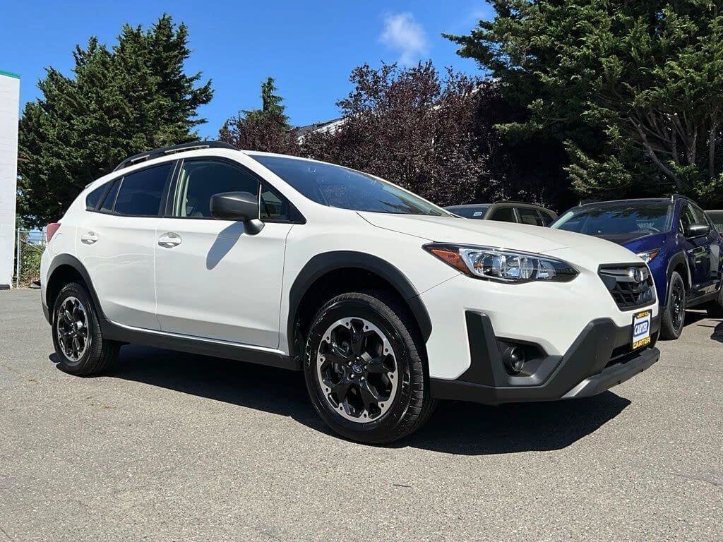 Certified 2023 Subaru Crosstrek 2.0i AWD/4WD image 3