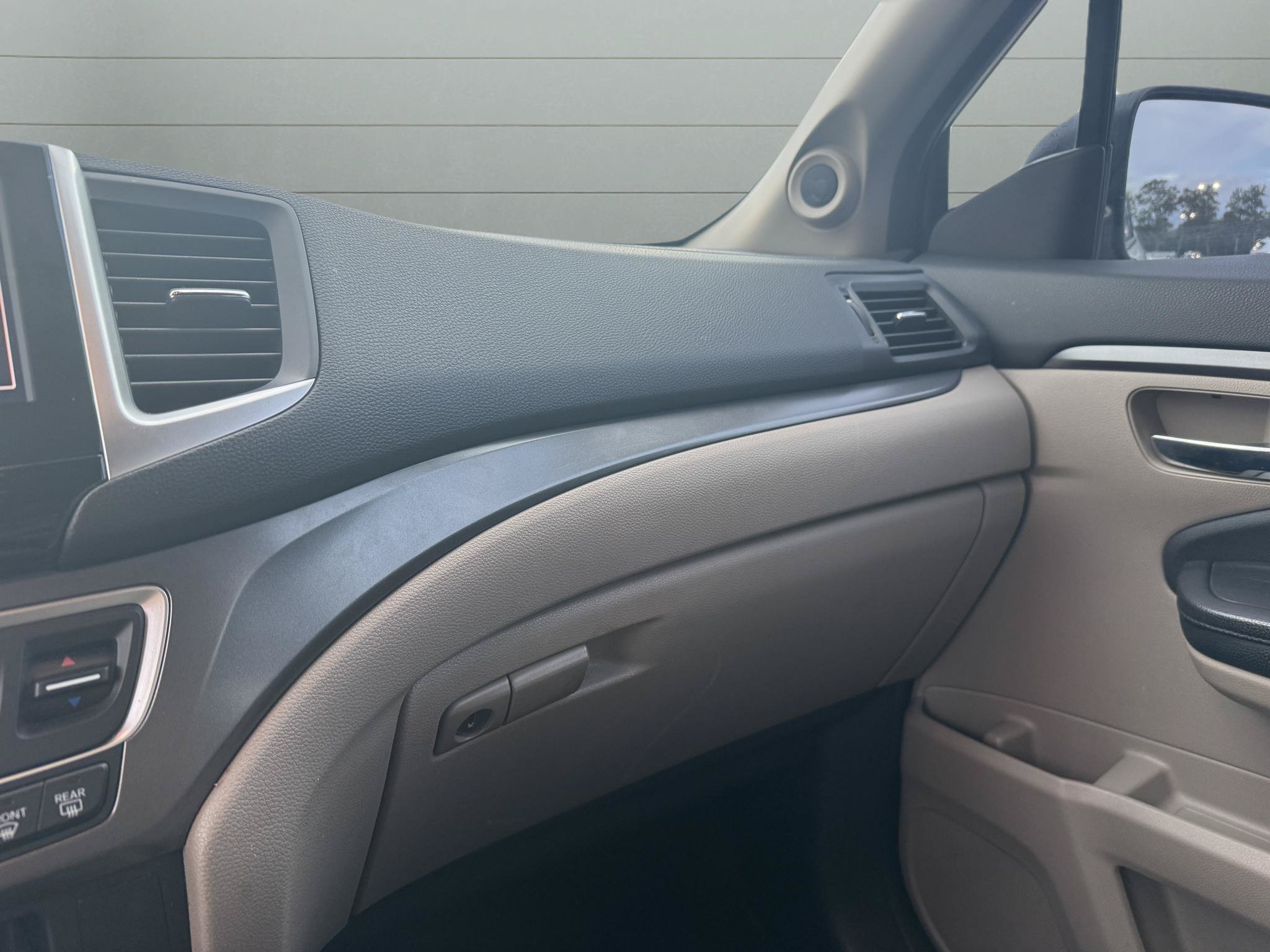 Used 2016 Honda Pilot EX image 21