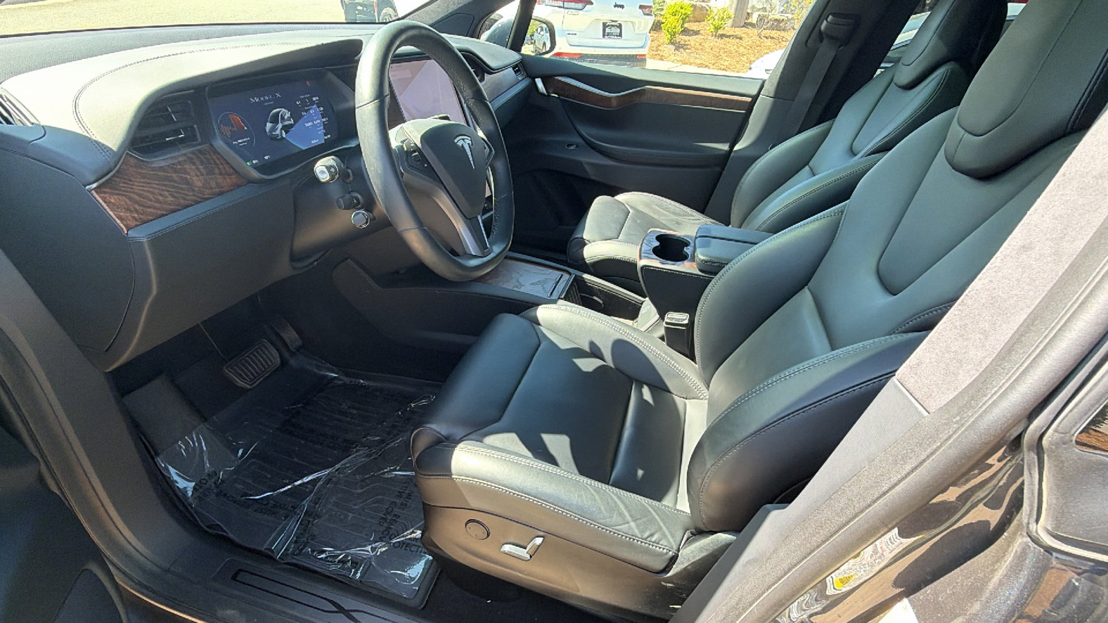 Used 2019 Tesla Model X Long Range image 16