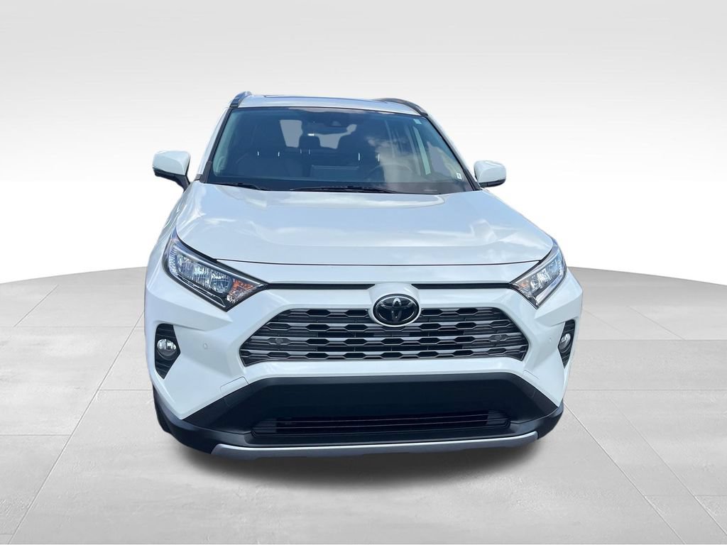 Used 2020 Toyota RAV4 Limited w/ Limited Grade Weather Package FWD image 8