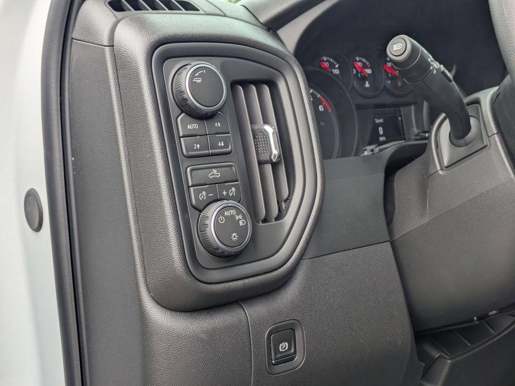 New 2026 Chevrolet Silverado 1500 Custom Trail Boss AWD/4WD image 12