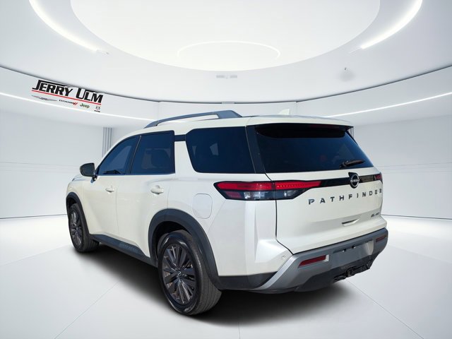 Used 2023 Nissan Pathfinder SL w/ SL Premium Package image 5