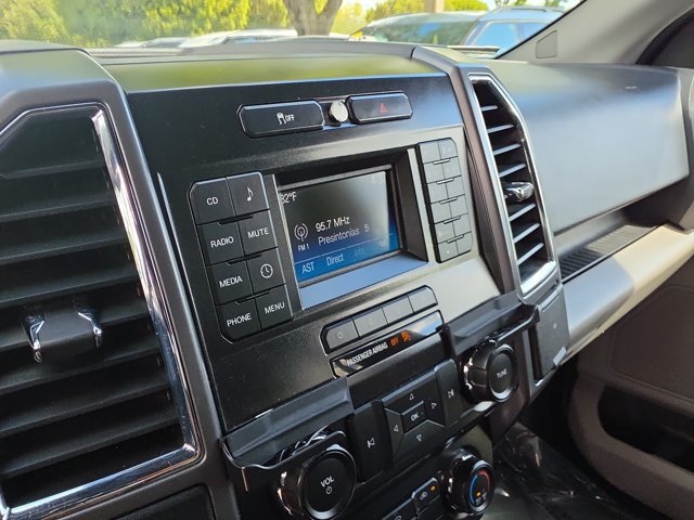 Used 2015 Ford F150 XLT RWD image 25