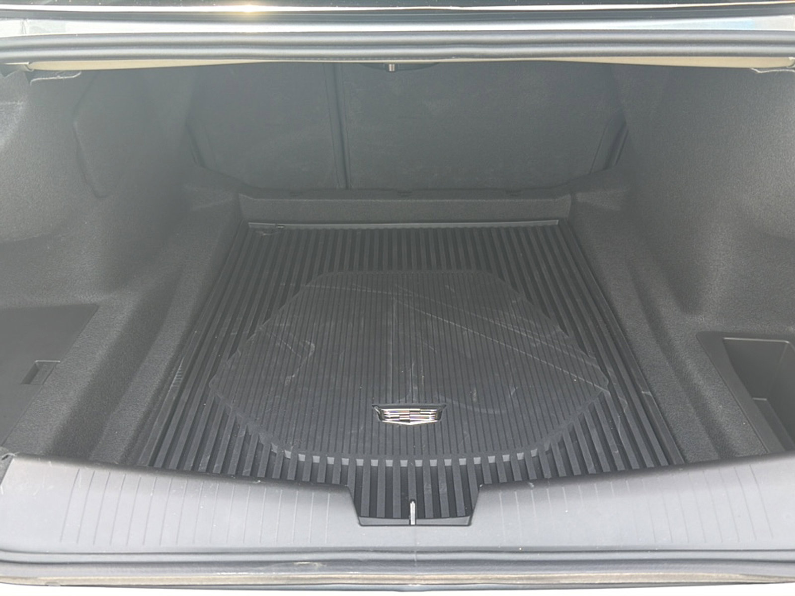 Used 2025 Cadillac CT4 Premium Luxury image 16