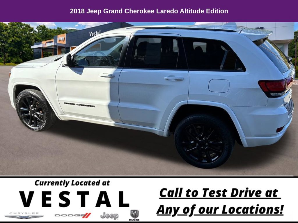 Used 2018 Jeep Grand Cherokee Altitude AWD/4WD image 9