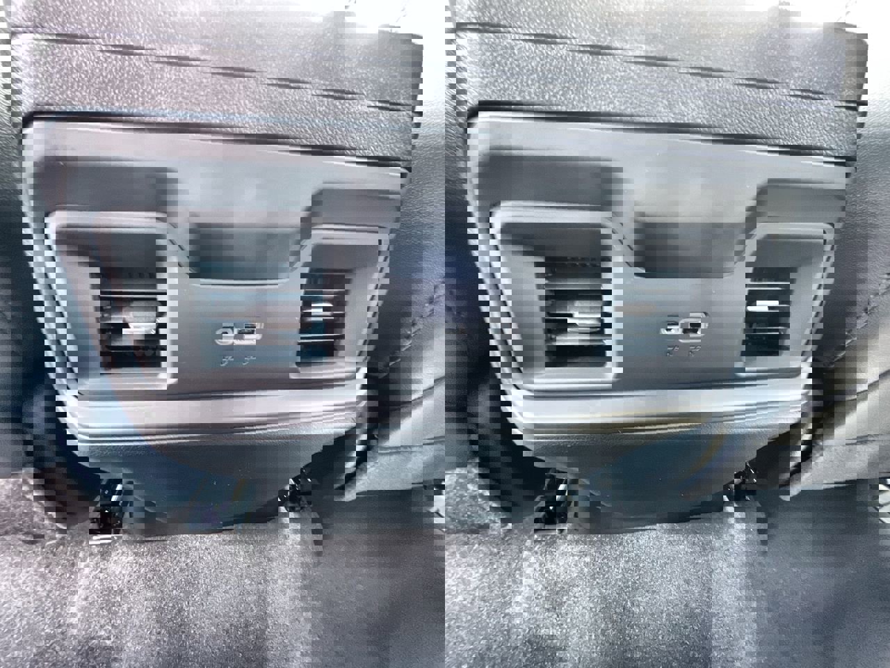 New 2025 Chevrolet Silverado 1500 RST image 21