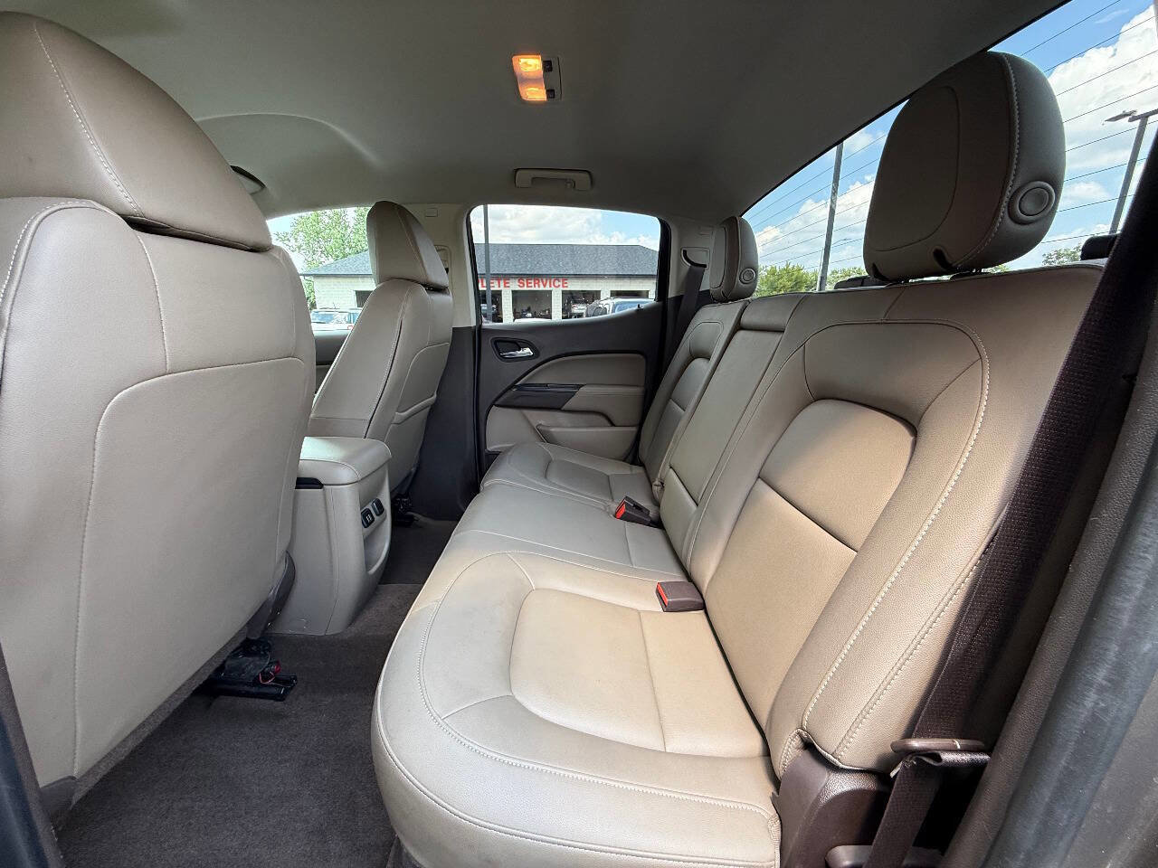 Used 2015 GMC Canyon SLT w/ Driver Alert Package image 18