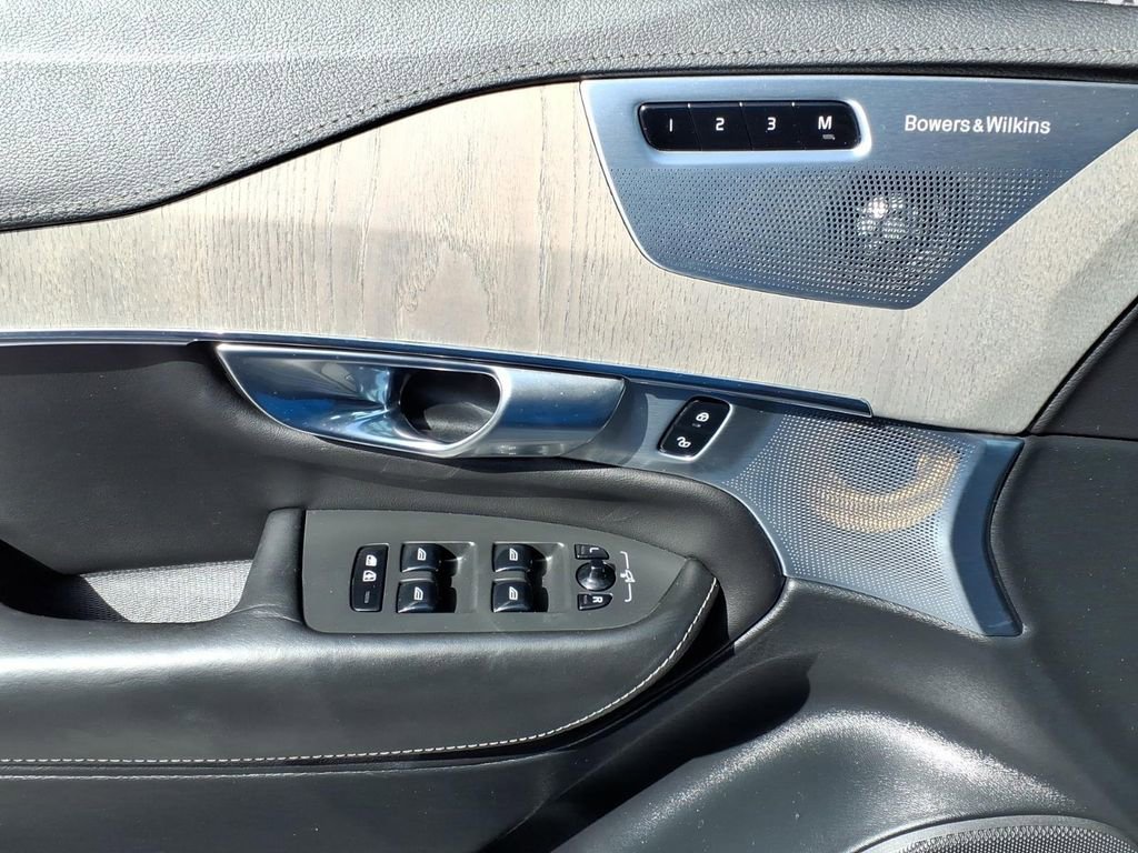 Used 2020 Volvo XC90 T8 Inscription image 8