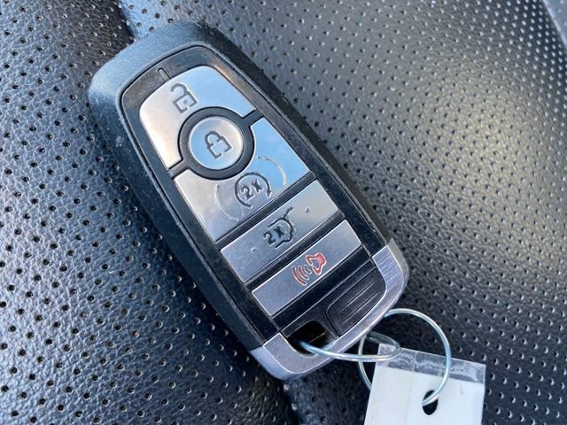 Used 2021 Ford Escape SEL image 25