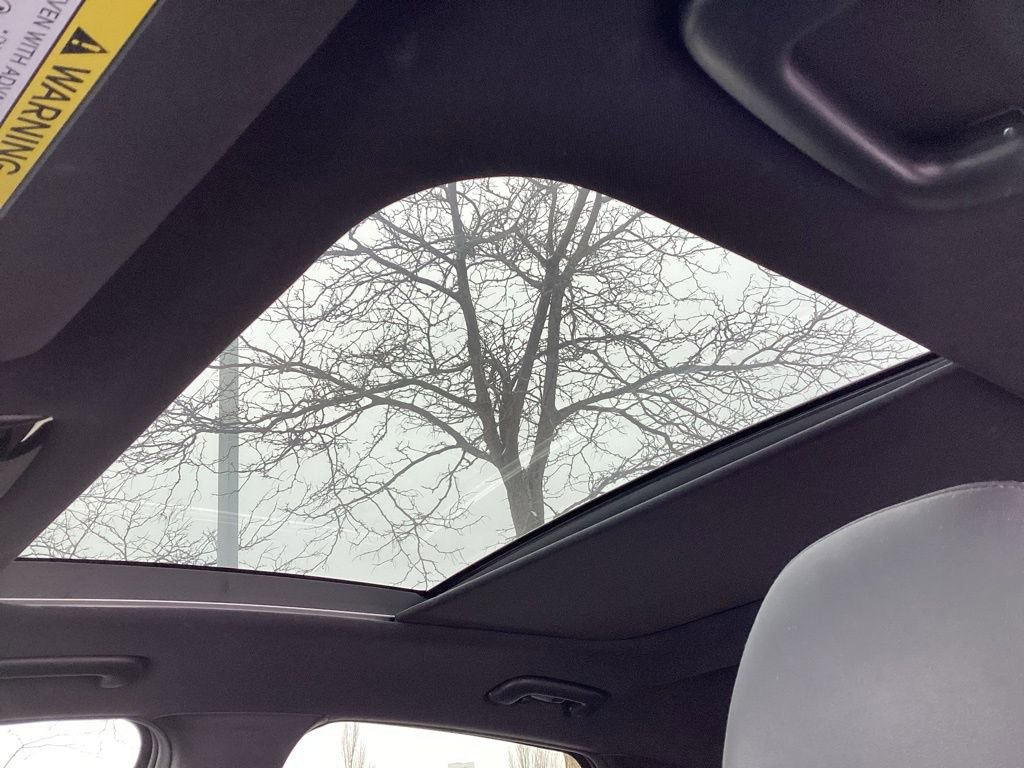 Used 2023 Kia K5 GT-Line image 16