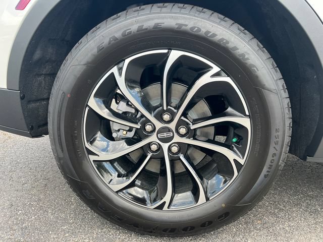 New 2026 Lincoln Nautilus AWD/4WD image 18