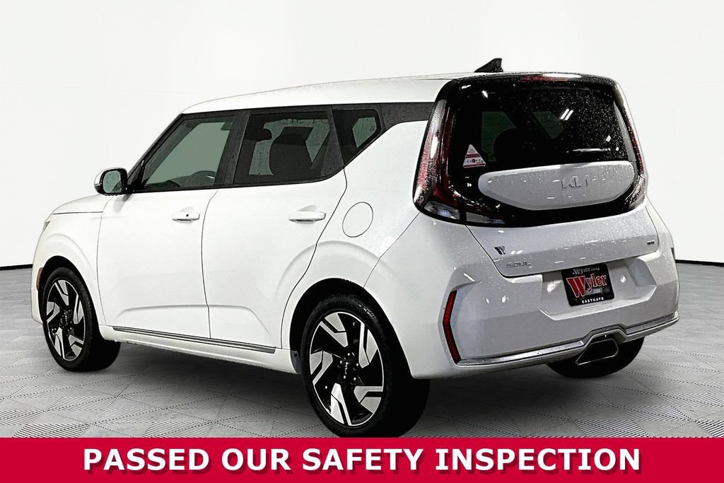 Used 2024 Kia Soul GT-Line FWD image 4