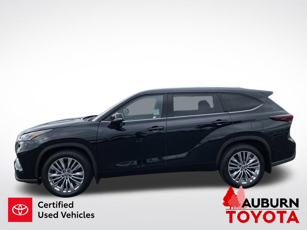 Certified 2024 Toyota Highlander Platinum AWD/4WD image 5