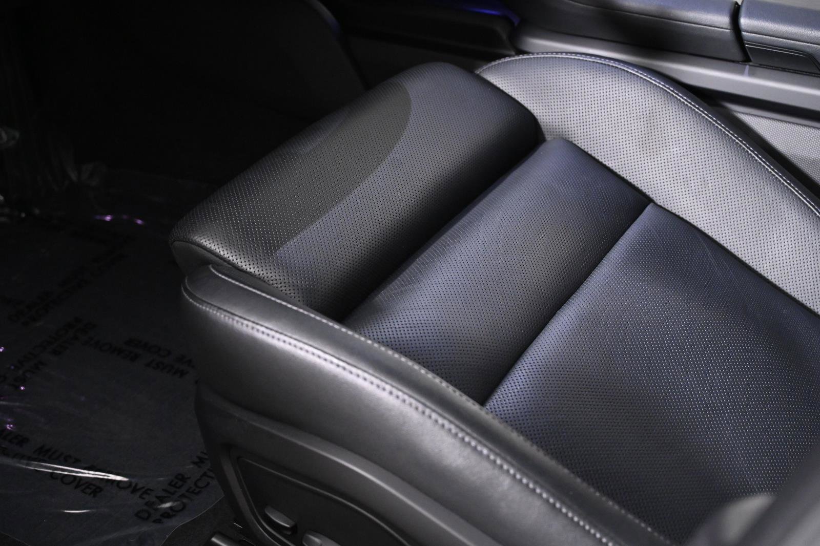 Used 2021 Porsche Taycan RWD image 28