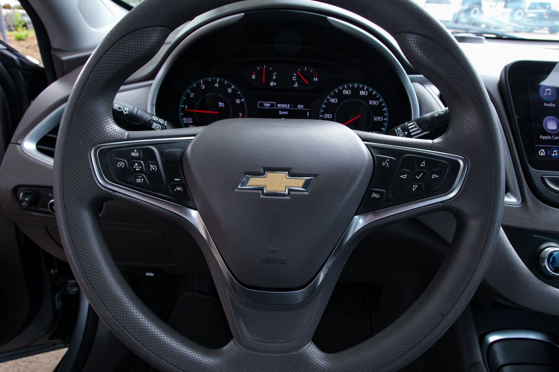 Used 2024 Chevrolet Malibu LT FWD image 17
