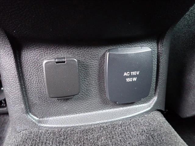 Used 2014 Ford Fusion SE w/ Equipment Group 502A FWD image 9