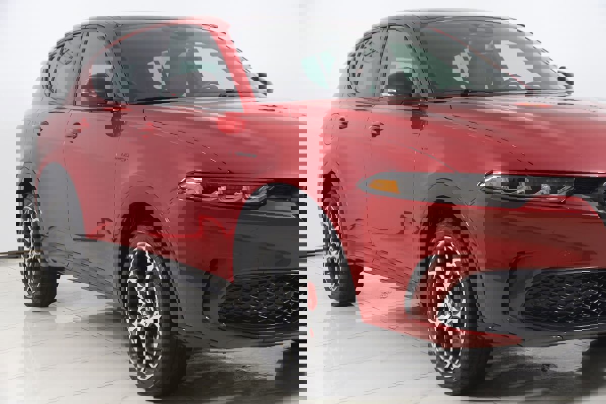 Used 2024 Alfa Romeo Tonale Veloce image 47