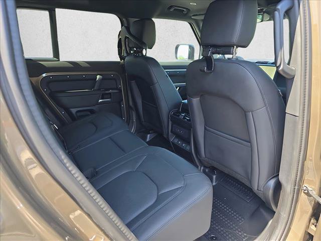Certified 2025 Land Rover Defender 110 S AWD/4WD image 11