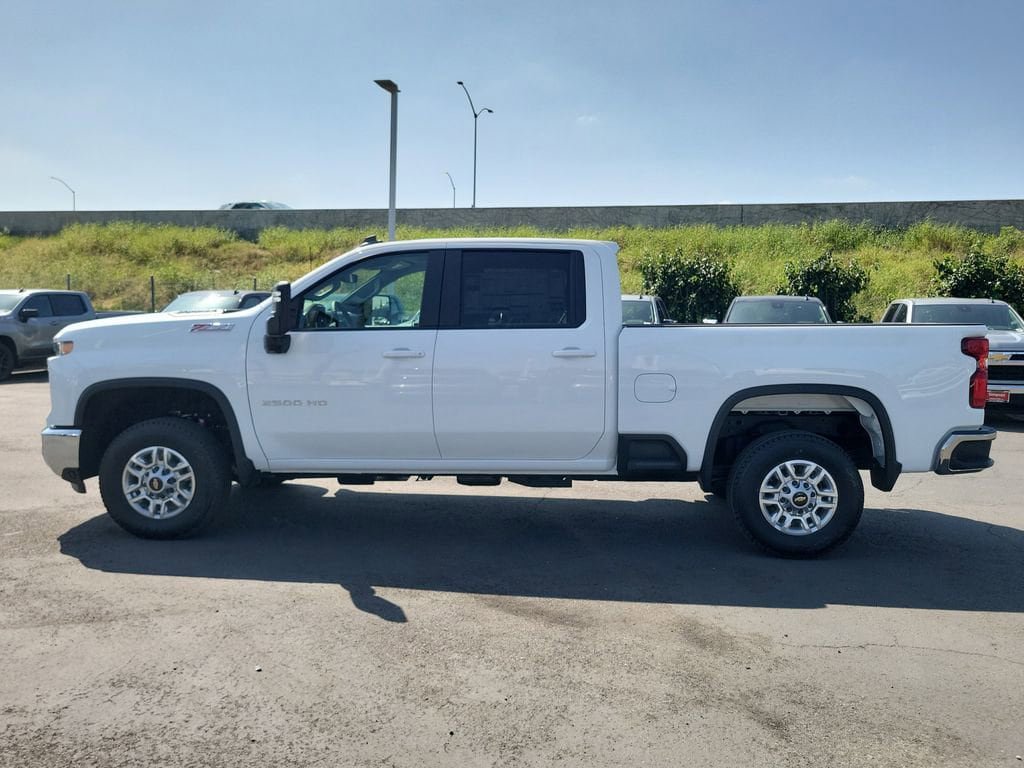 New 2026 Chevrolet Silverado 2500 LT w/ All Star Edition AWD/4WD image 32