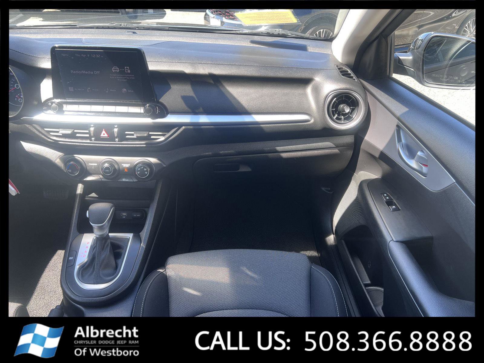 Used 2023 Kia Forte LXS w/ LXS Technology Package image 22