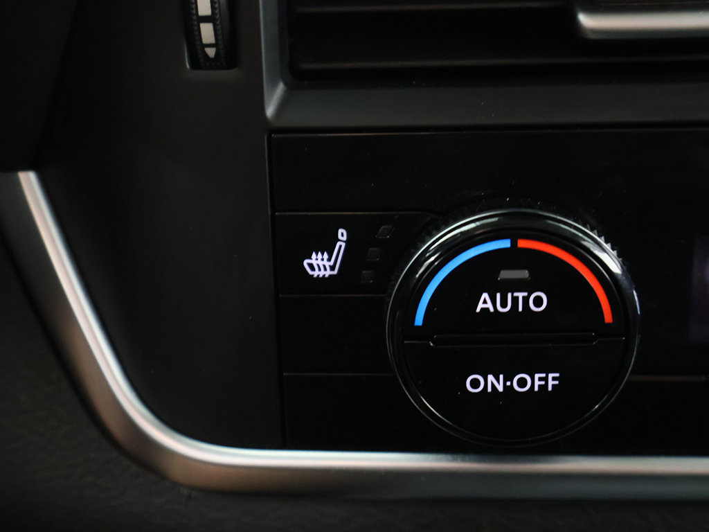 Used 2021 Nissan Rogue S FWD image 45