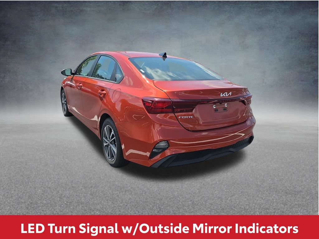 Used 2023 Kia Forte LXS w/ LXS Technology Package FWD image 10