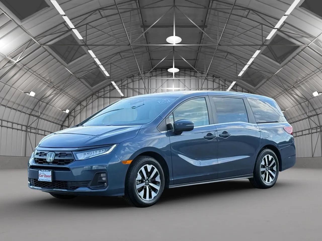 Used 2025 Honda Odyssey EX-L image 3