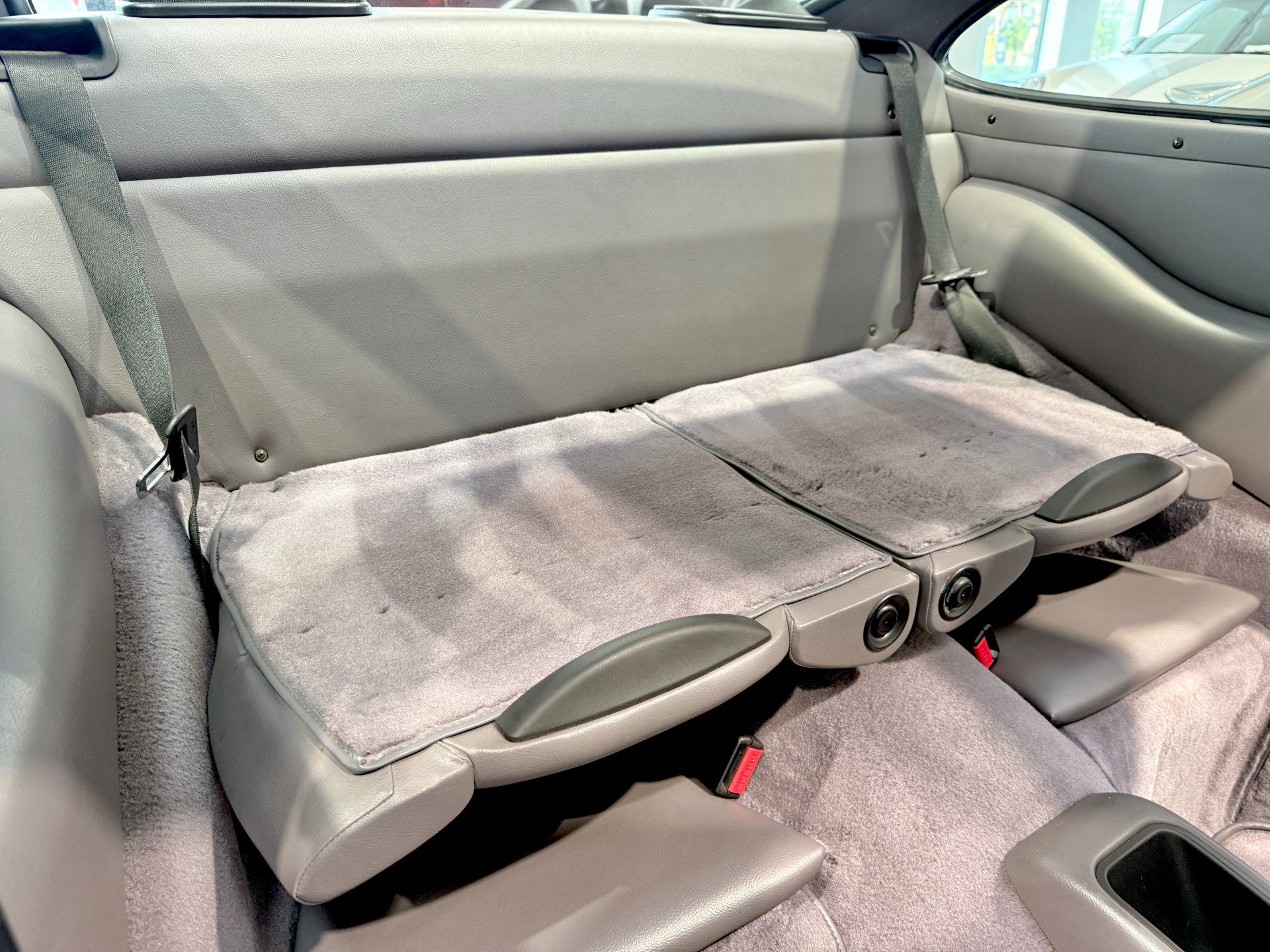 Used 1998 Porsche 911 Carrera S image 74