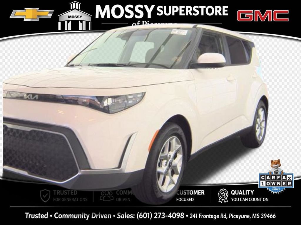 Used 2025 Kia Soul LX w/ LX Technology Package