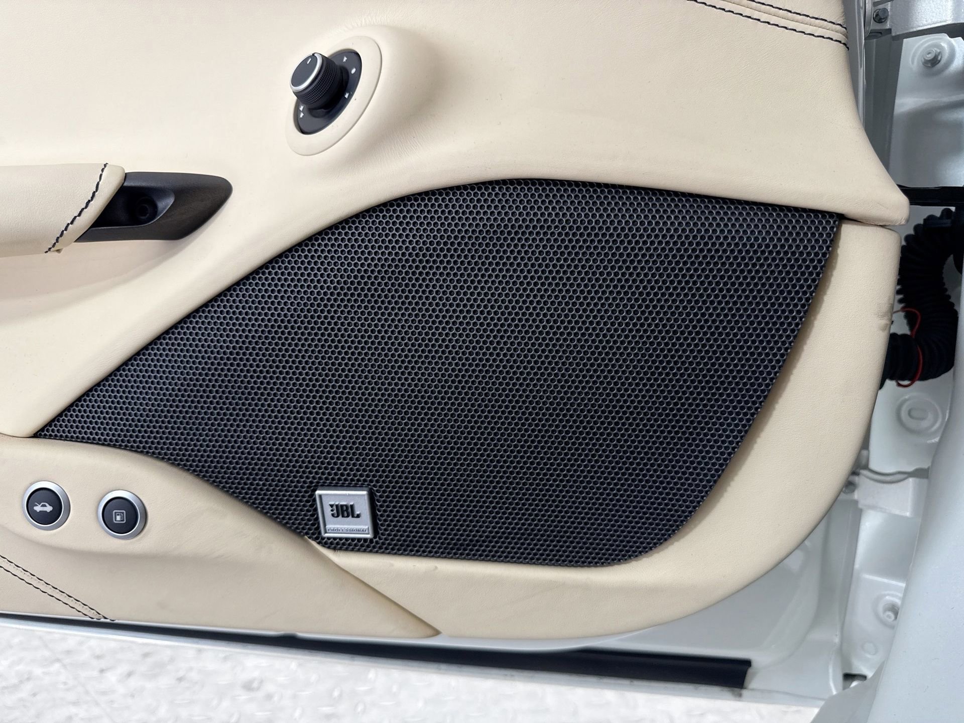 Certified 2019 Ferrari 488 Spider image 17