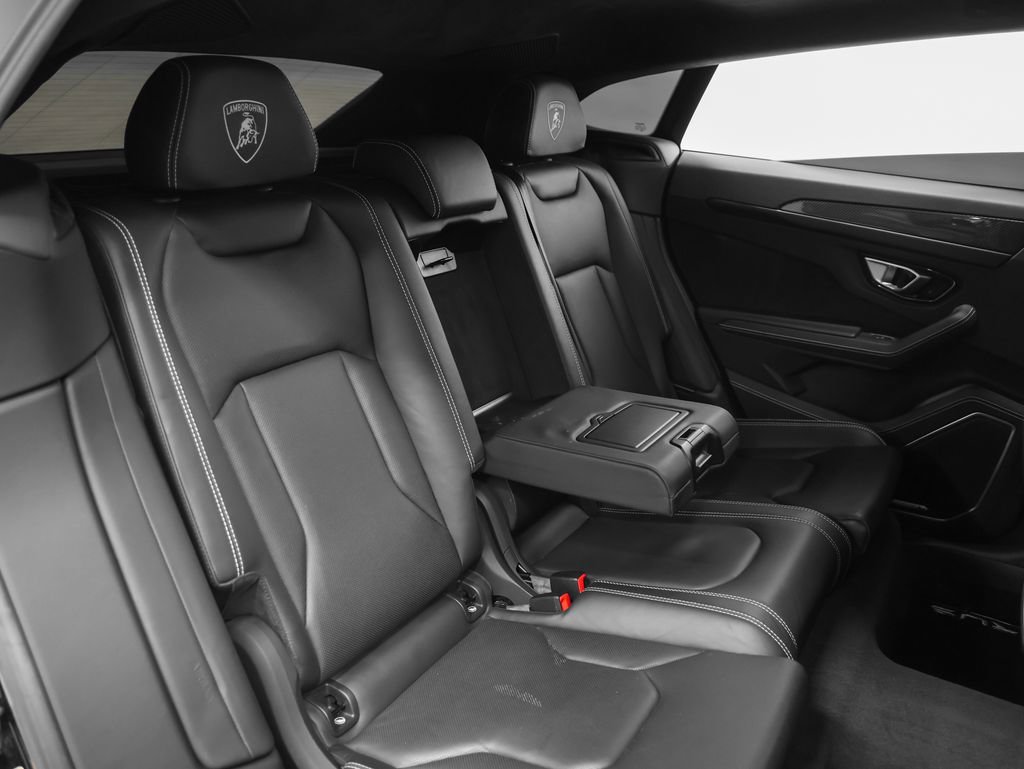 Used 2022 Lamborghini Urus image 30