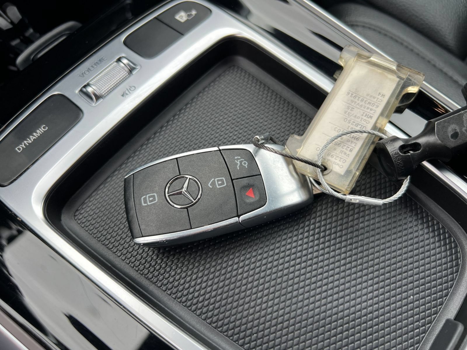 Used 2025 Mercedes-Benz GLB 250 image 22