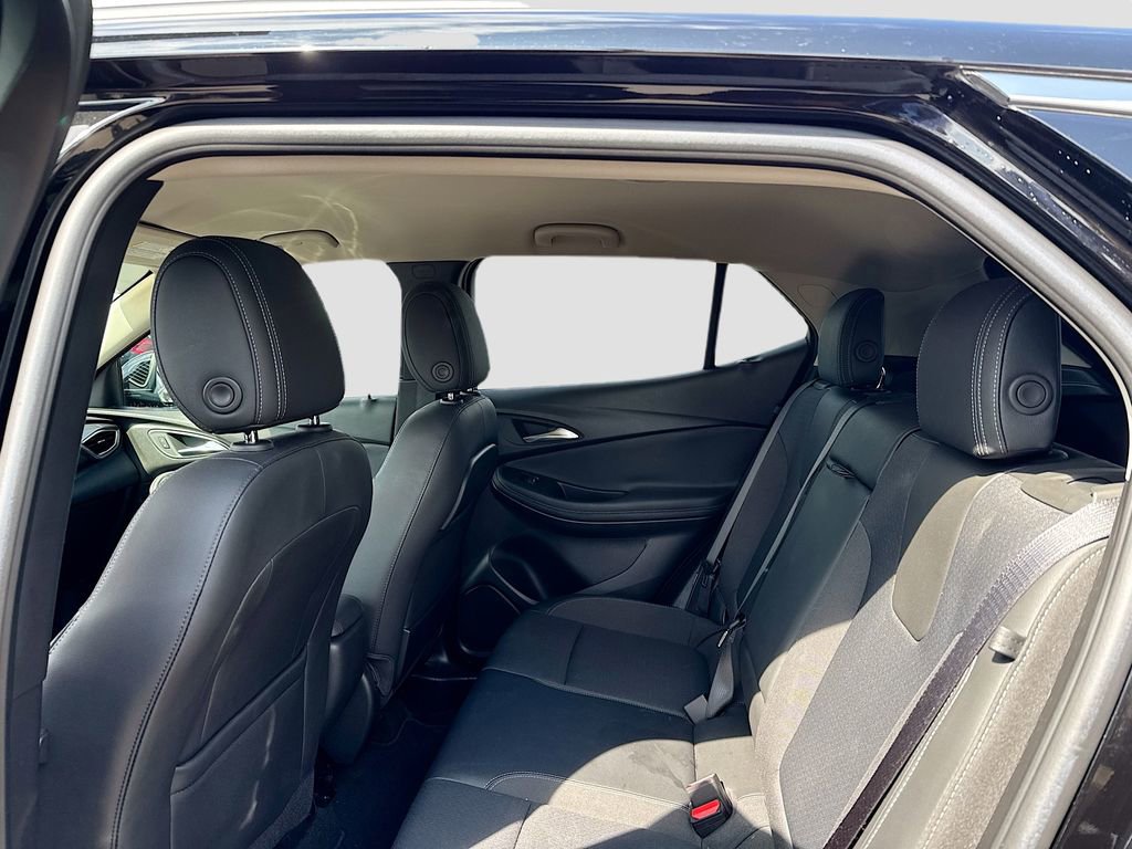 Certified 2023 Buick Encore GX Select image 19