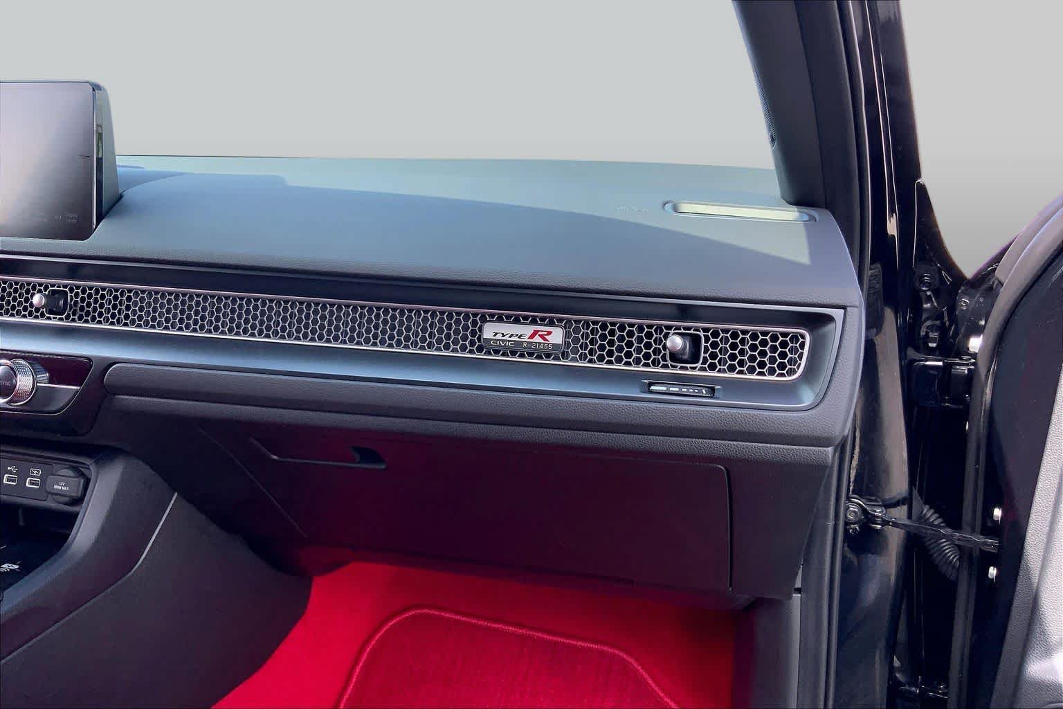 Used 2024 Honda Civic Type R image 18