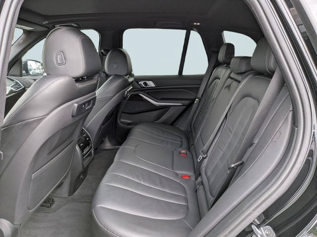 Used 2019 BMW X5 xDrive40i w/ Premium Package 2 AWD/4WD image 13